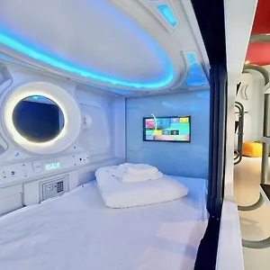 Hotel cápsula Atypicap Capsule Puerto de la Cruz (Tenerife)